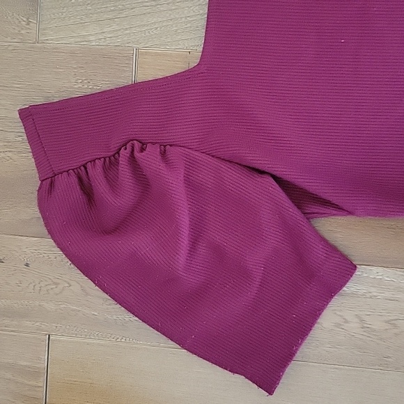 NWT Club Monaco Square Neck Puff Sleeve Top Magenta Large - Picture 3 of 8